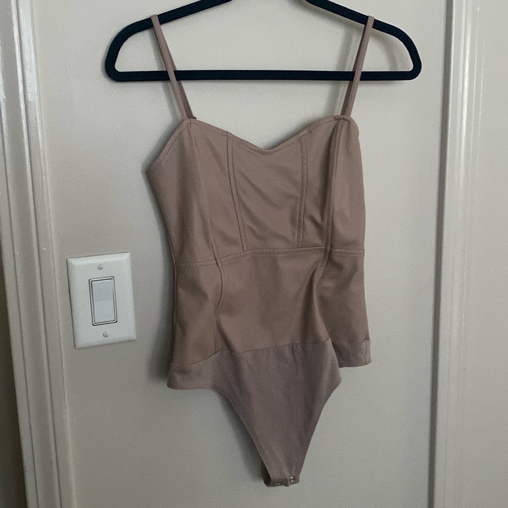 Guess Bodysuit